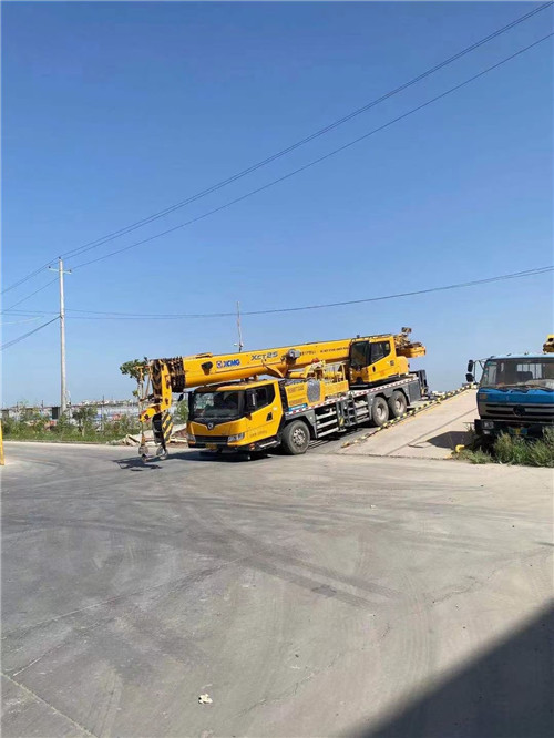 涞源县吊车作业时，可能会产生哪些额外收费项目？