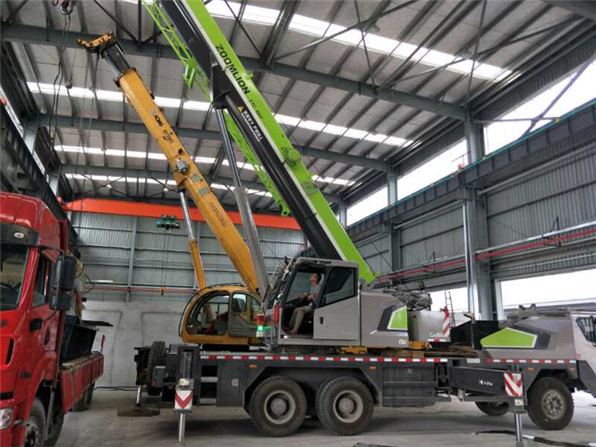 涞源县高空车出租需要注意哪些安全事项？